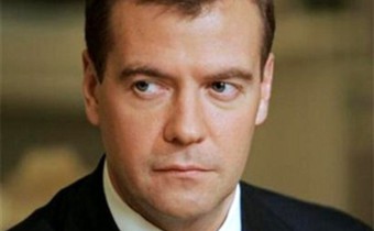 Медведев поднял вопрос о реформировании института понятых